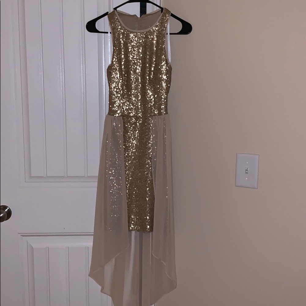 gold dress, great for a school formal.